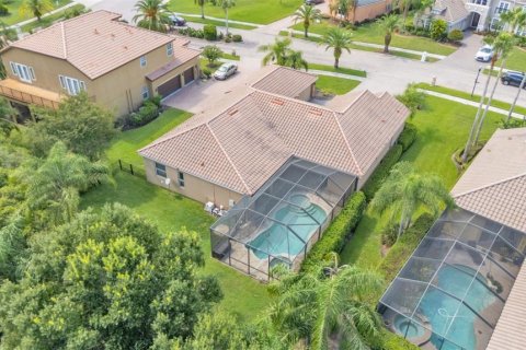 House in Tampa, Florida 4 bedrooms, 242.75 sq.m. № 1874021 - photo 4