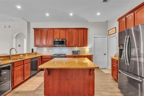 House in Tampa, Florida 4 bedrooms, 242.75 sq.m. № 1874021 - photo 20