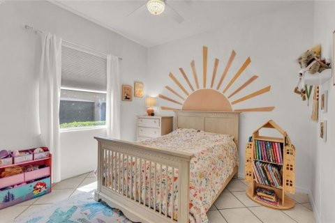 House in Tampa, Florida 4 bedrooms, 242.75 sq.m. № 1874021 - photo 11