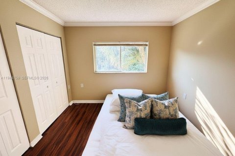 Condo in West Palm Beach, Florida, 1 bedroom  № 2001377 - photo 11