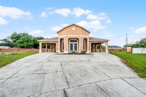 Casa en venta en Orlando, Florida, 4 dormitorios, 257.34 m2 № 1901923 - foto 1
