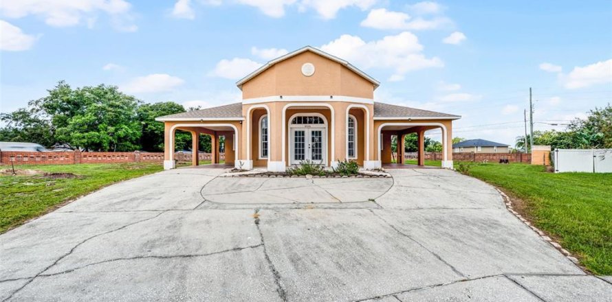 Casa en Orlando, Florida 4 dormitorios, 257.34 m2 № 1901923