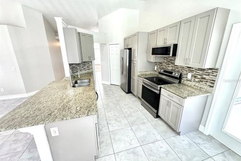 Villa ou maison à vendre à Ocoee, Floride: 3 chambres, 158.68 m2 № 1916216 - photo 9