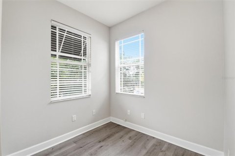 Townhouse in Tampa, Florida 3 bedrooms, 173.54 sq.m. № 2209995 - photo 27