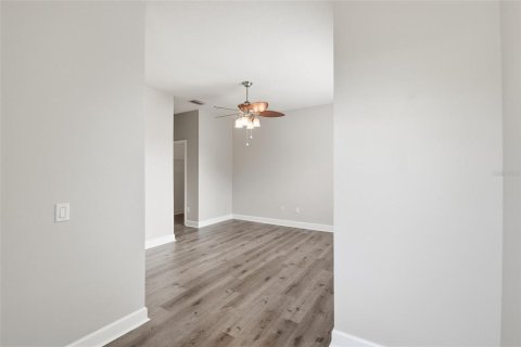 Townhouse in Tampa, Florida 3 bedrooms, 173.54 sq.m. № 2209995 - photo 26