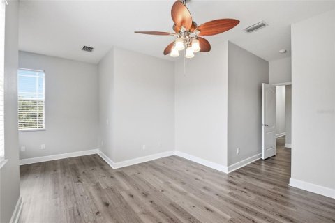 Townhouse in Tampa, Florida 3 bedrooms, 173.54 sq.m. № 2209995 - photo 24