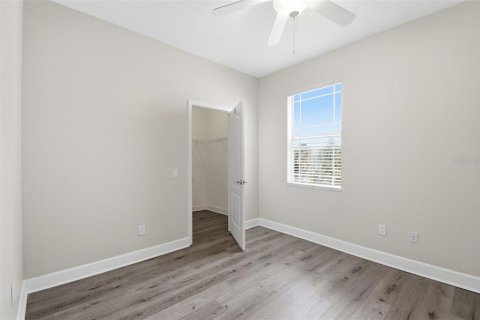 Townhouse in Tampa, Florida 3 bedrooms, 173.54 sq.m. № 2209995 - photo 30