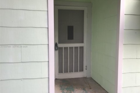 Casa en alquiler en West Palm Beach, Florida, 1 dormitorio, 44.78 m2 № 2002667 - foto 2