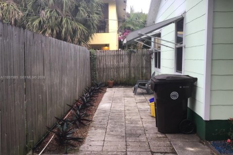 Casa en alquiler en West Palm Beach, Florida, 1 dormitorio, 44.78 m2 № 2002667 - foto 7