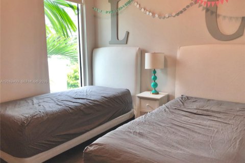 Condominio en venta en Miami Beach, Florida, 2 dormitorios, 94.2 m2 № 2254150 - foto 12