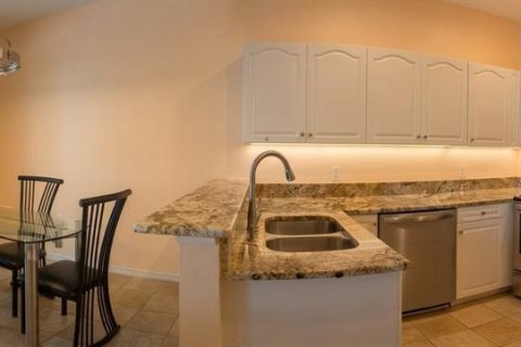 Adosado en venta en Clearwater, Florida, 3 dormitorios, 173.26 m2 № 2124290 - foto 6