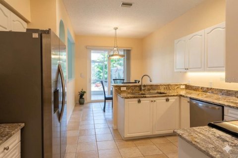 Adosado en venta en Clearwater, Florida, 3 dormitorios, 173.26 m2 № 2124290 - foto 7