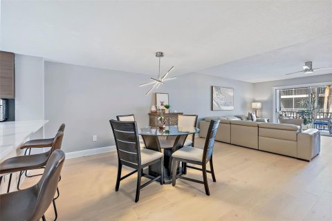 Adosado en venta en Tierra Verde, Florida, 2 dormitorios, 153.29 m2 № 1548879 - foto 4