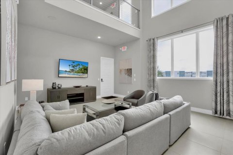 Condo in Kissimmee, Florida, 4 bedrooms  № 1538815 - photo 6