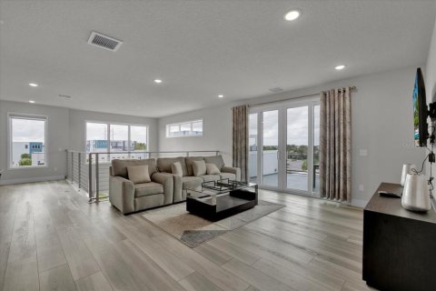 Condo in Kissimmee, Florida, 4 bedrooms  № 1538815 - photo 22