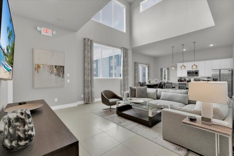 Condo in Kissimmee, Florida, 4 bedrooms  № 1538815 - photo 4