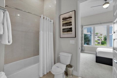Condo in Kissimmee, Florida, 4 bedrooms  № 1538815 - photo 15