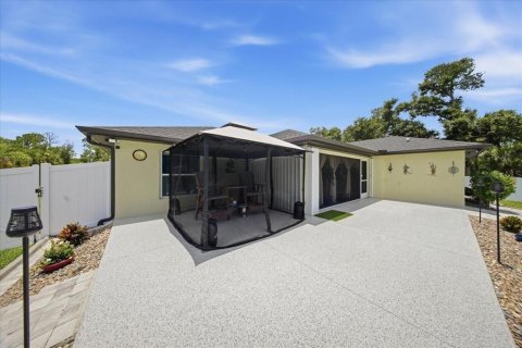 Villa ou maison à vendre à Port Charlotte, Floride: 3 chambres, 157.19 m2 № 2232092 - photo 22