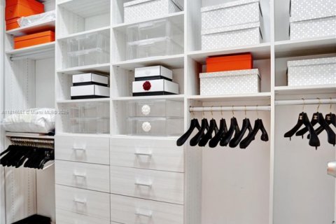 Condo in Aventura, Florida, 2 bedrooms  № 1774187 - photo 12