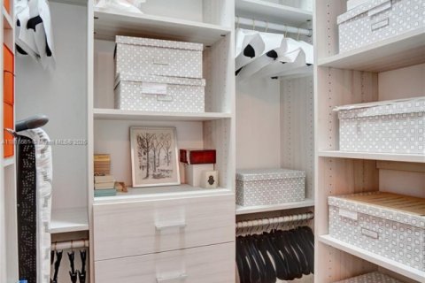 Condo in Aventura, Florida, 2 bedrooms  № 1774187 - photo 30