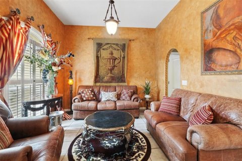 House in Apopka, Florida 4 bedrooms, 228.73 sq.m. № 1649679 - photo 4