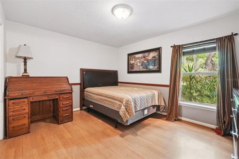 House in Apopka, Florida 4 bedrooms, 228.73 sq.m. № 1649679 - photo 20