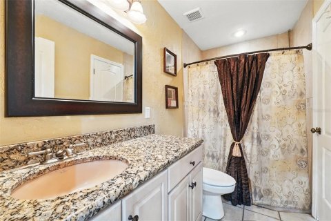House in Apopka, Florida 4 bedrooms, 228.73 sq.m. № 1649679 - photo 14