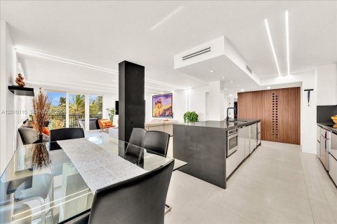 Appartement à louer à Hillsboro Beach, Floride: 2 chambres, 127.28 m2 № 2435909 - photo 10