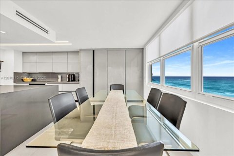 Appartement à louer à Hillsboro Beach, Floride: 2 chambres, 127.28 m2 № 2435909 - photo 14