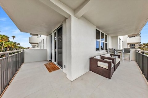 Appartement à louer à Hillsboro Beach, Floride: 2 chambres, 127.28 m2 № 2435909 - photo 21