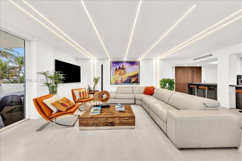 Appartement à louer à Hillsboro Beach, Floride: 2 chambres, 127.28 m2 № 2435909 - photo 19
