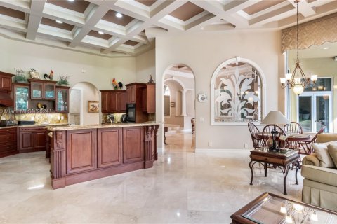 Casa en venta en Davie, Florida, 5 dormitorios, 377.74 m2 № 2034794 - foto 16