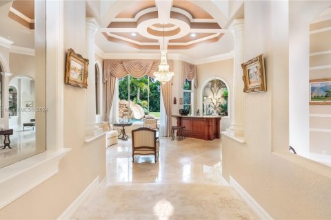 Casa en venta en Davie, Florida, 5 dormitorios, 377.74 m2 № 2034794 - foto 3