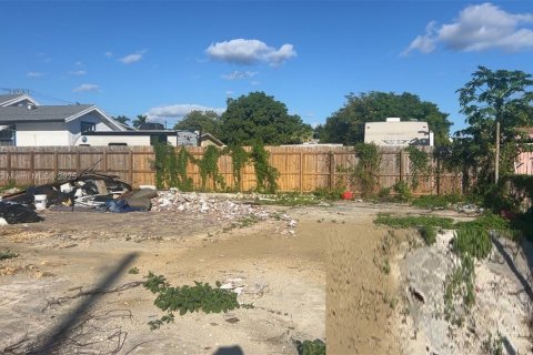 Купить земельный участок в Майами, Флорида № 1948805 - фото 4