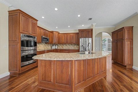 House in Oldsmar, Florida 3 bedrooms, 219.81 sq.m. № 2419653 - photo 24
