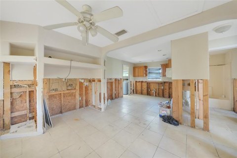 House in Punta Gorda, Florida 2 bedrooms, 65.68 sq.m. № 1847316 - photo 5