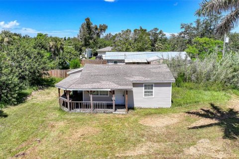 House in Punta Gorda, Florida 2 bedrooms, 65.68 sq.m. № 1847316 - photo 1