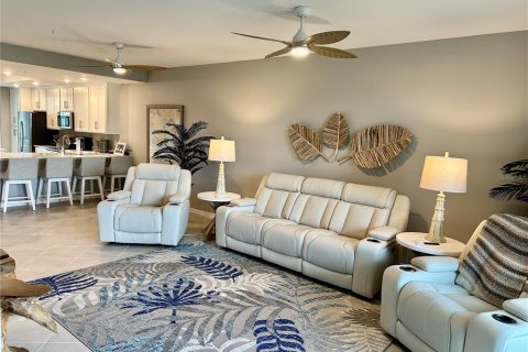 Condominio en venta en Punta Gorda, Florida, 3 dormitorios, 132.11 m2 № 1837764 - foto 13