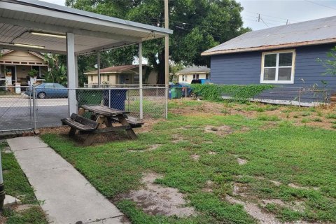 House in Tampa, Florida 3 bedrooms, 94.57 sq.m. № 2209227 - photo 10