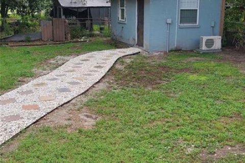 House in Tampa, Florida 3 bedrooms, 94.57 sq.m. № 2209227 - photo 8