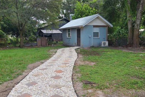 House in Tampa, Florida 3 bedrooms, 94.57 sq.m. № 2209227 - photo 11