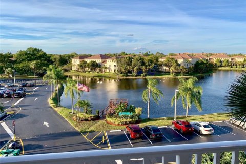 Condominio en alquiler en Plantation, Florida, 2 dormitorios, 94.3 m2 № 1937085 - foto 4