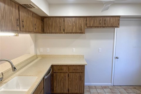 Adosado en venta en Ocala, Florida, 2 dormitorios, 113.53 m2 № 2150762 - foto 12