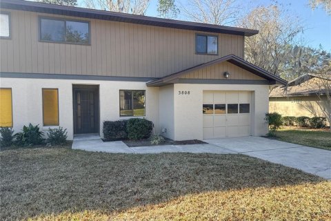 Adosado en Ocala, Florida 2 dormitorios, 113.53 m2 № 2150762