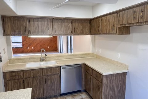 Adosado en venta en Ocala, Florida, 2 dormitorios, 113.53 m2 № 2150762 - foto 11