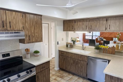 Adosado en venta en Ocala, Florida, 2 dormitorios, 113.53 m2 № 2150762 - foto 4
