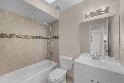 Casa en venta en Casselberry, Florida, 4 dormitorios, 144.83 m2 № 1898985 - foto 10