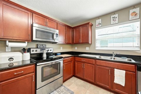 Villa ou maison à vendre à Kissimmee, Floride: 4 chambres, 169.55 m2 № 1894823 - photo 19