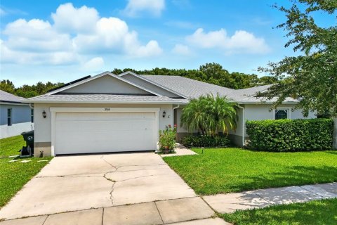 Villa ou maison à vendre à Kissimmee, Floride: 4 chambres, 169.55 m2 № 1894823 - photo 1