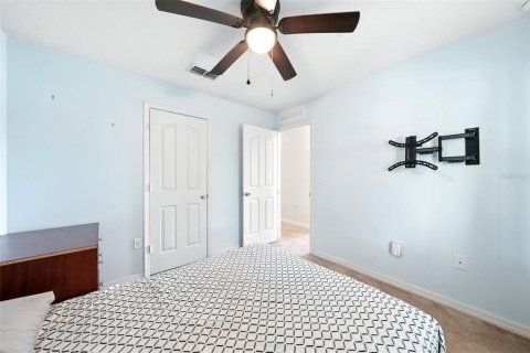 Villa ou maison à vendre à Kissimmee, Floride: 4 chambres, 169.55 m2 № 1894823 - photo 10
